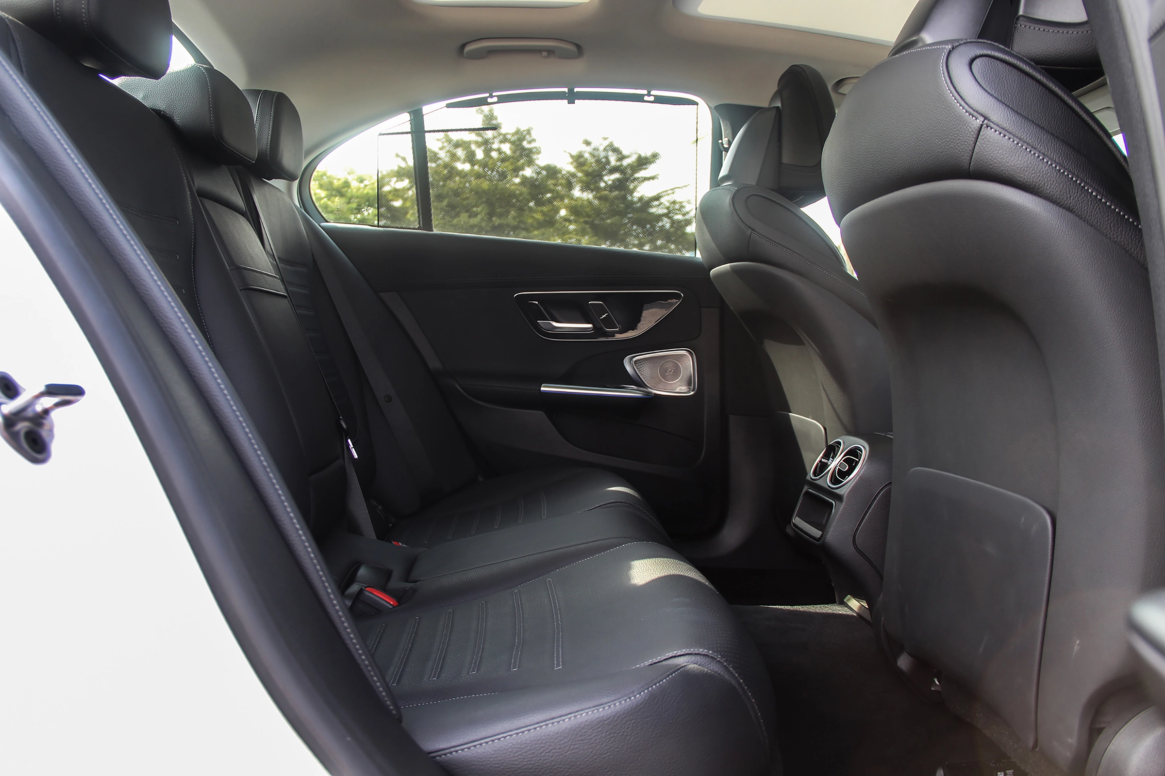 Xe Mercedes C-Class 2022